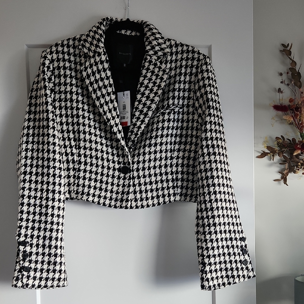 🖤NWT🤍 Dynamite Kora Cropped Black and White Houndstooth Blazer, size L
